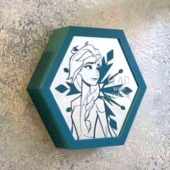 Frozen II Elsa Infiniti Mirror Light NWT - Picture 7 of 7